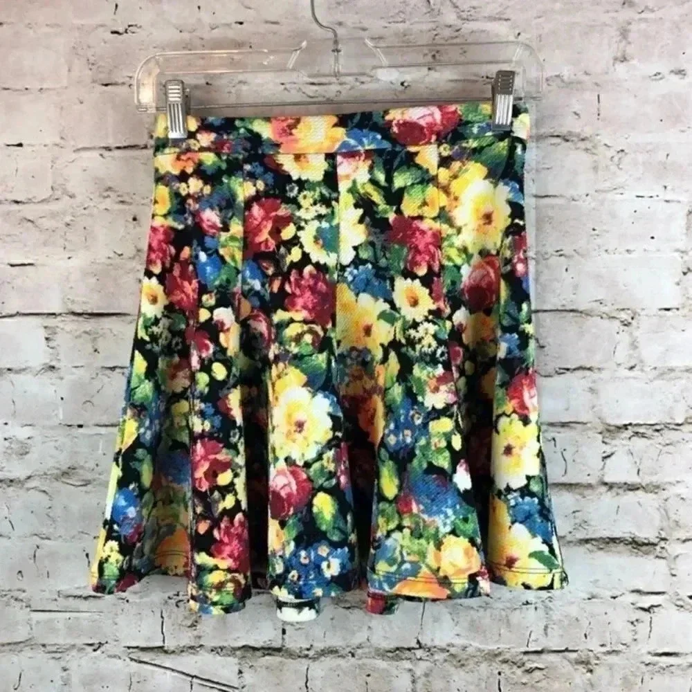 Women's Lush Yellow Floral Skirt size XS